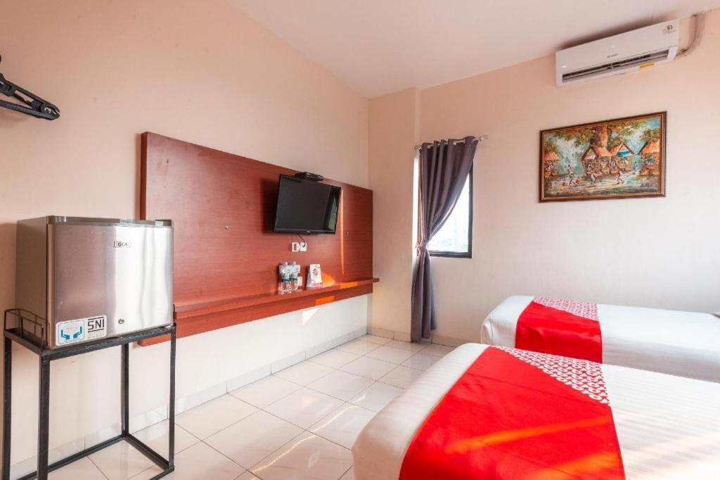 Oyo 1737 Celvasha Hotel